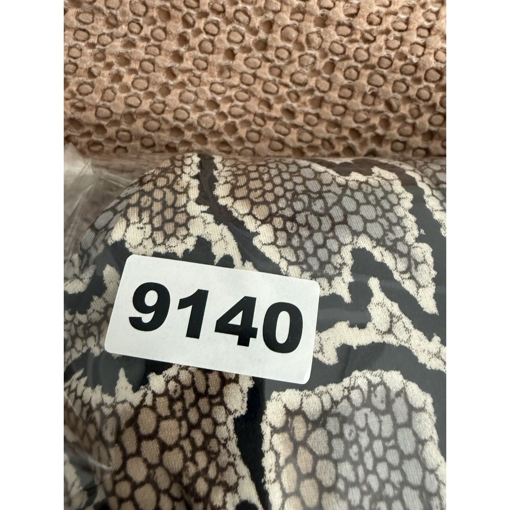 Cabi Blazer Womens 4 Gray Beige Animal Snake Print Jacket Office‎ Career #3733 - Picture 8 of 8